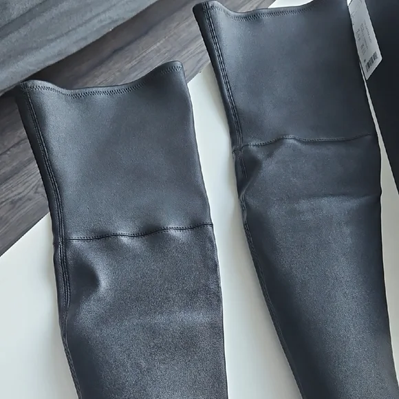 NWT Coach Lisa Boot - Black Over-the-Knee Boot - Picture 8 of 15